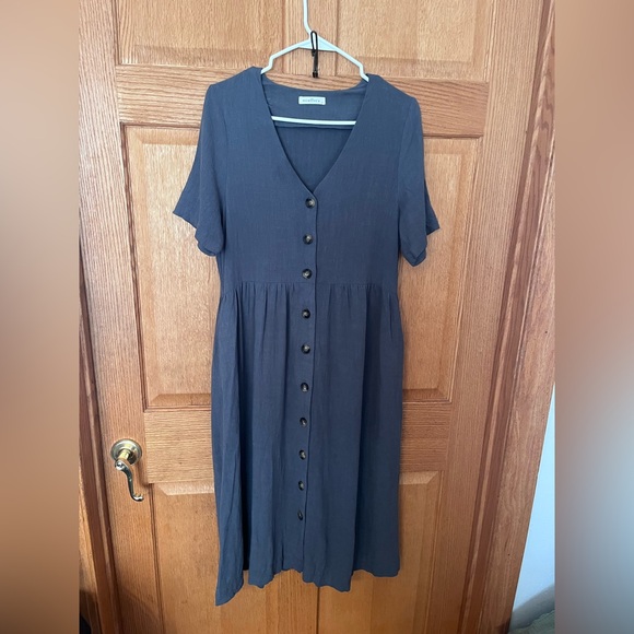 Neuflora Dresses & Skirts - Button-Front V-Neck Midi Dress - Charcoal- Neuflora